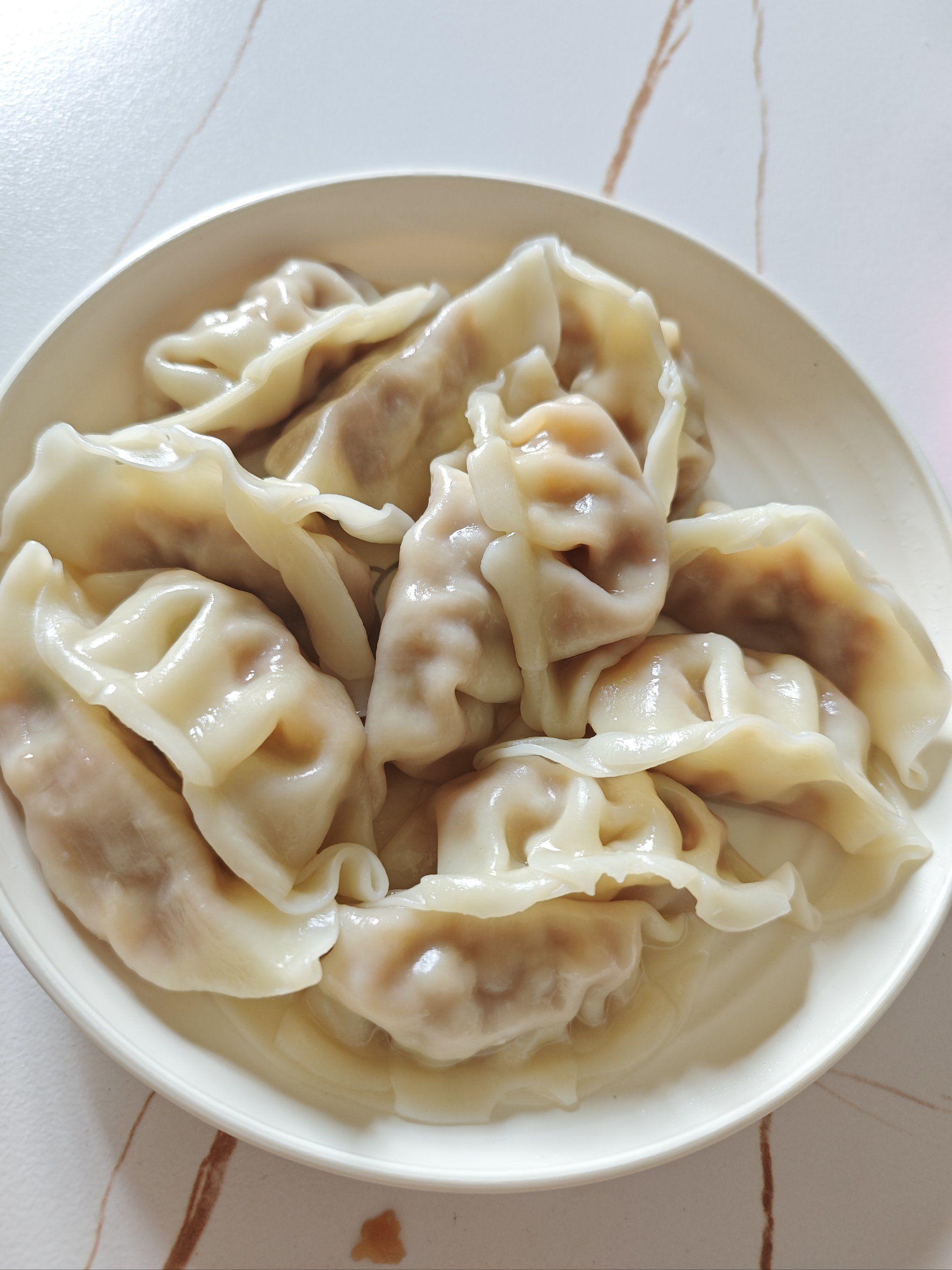 為什么煮餃子總破皮露餡?深圳蔬菜配送公司教您解決!